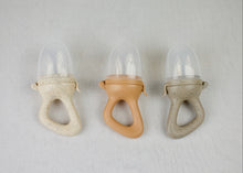 Load image into Gallery viewer, Silicone Dummy Food Feeder