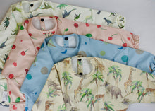 Load image into Gallery viewer, Long Sleeve Waterproof Cape Bib