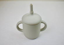 Load image into Gallery viewer, Silicone Straw Cup with Lid and Handles