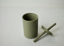 Load image into Gallery viewer, Silicone Cup with Lid and Straw