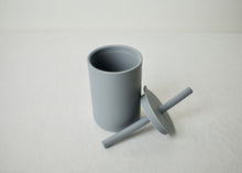 Load image into Gallery viewer, Silicone Cup with Lid and Straw