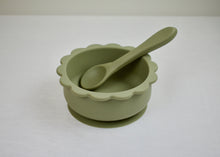 Load image into Gallery viewer, Silicone Lion Suction Bowl & Spoon