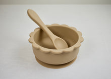 Load image into Gallery viewer, Silicone Lion Suction Bowl & Spoon