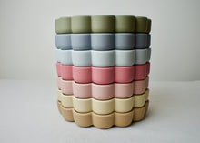 Load image into Gallery viewer, Silicone Lion Suction Plate & Utensils