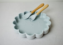 Load image into Gallery viewer, Silicone Lion Suction Plate & Utensils