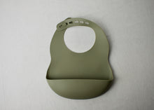 Load image into Gallery viewer, Silicone Plain Food Catcher Bib