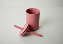 Load image into Gallery viewer, Silicone Cup with Lid and Straw
