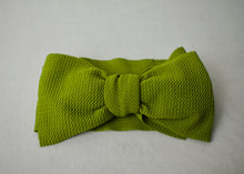 Load image into Gallery viewer, Nylon Oversized Bow Headband
