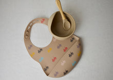 Load image into Gallery viewer, Silicone Patterned Weaning Set
