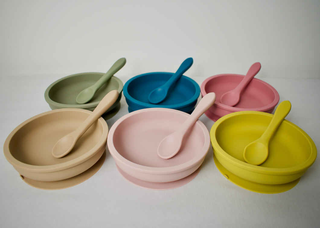 Silicone Round Suction Bowl & Spoon